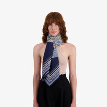 Lade das Bild in den Galerie-Viewer, Carre 130 - Mappemonde - Blau