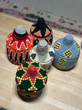 Lade das Bild in den Galerie-Viewer, Berberkörbe: Neon Töne