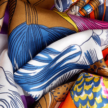 Lade das Bild in den Galerie-Viewer, Silk Carre 100 - Atelier - Orange