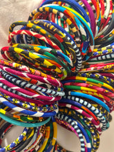 Lade das Bild in den Galerie-Viewer, Senegal WAX-Armband