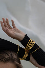 Lade das Bild in den Galerie-Viewer, Kumali dünn