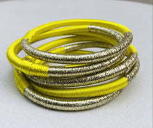 Lade das Bild in den Galerie-Viewer, Ring Sabra : FUSHIA/doré / L