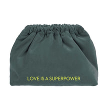 Lade das Bild in den Galerie-Viewer, Love is a superpower - Velvet Clutch - Sorbet Island