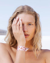 Lade das Bild in den Galerie-Viewer, Sorbet Island - Silk Bracelet - Rainbow Love