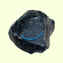 Lade das Bild in den Galerie-Viewer, Apatit