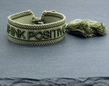 Lade das Bild in den Galerie-Viewer, THINK POSITIVE
