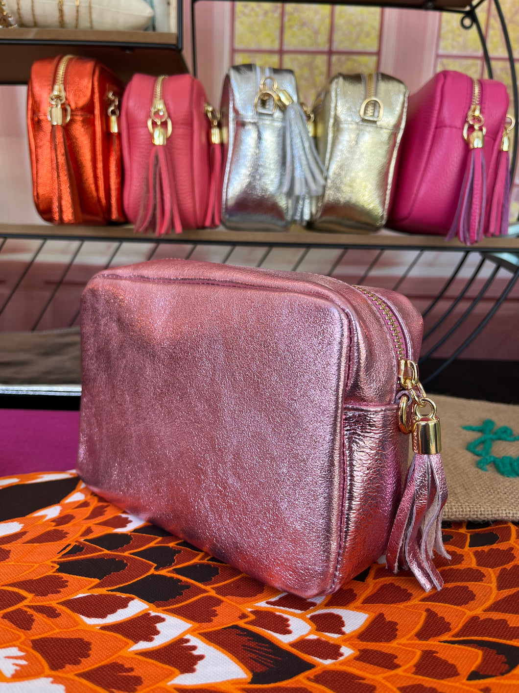 Ledertasche rosa metallic