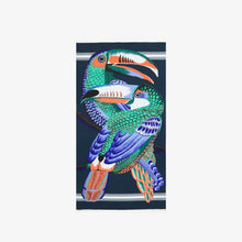 Lade das Bild in den Galerie-Viewer, FOUTA TOUCAN EMERALD

