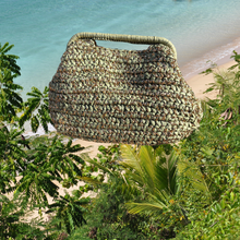 Lade das Bild in den Galerie-Viewer, Summer Clutch
