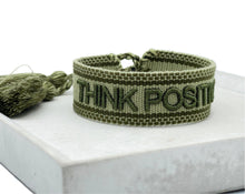 Lade das Bild in den Galerie-Viewer, THINK POSITIVE
