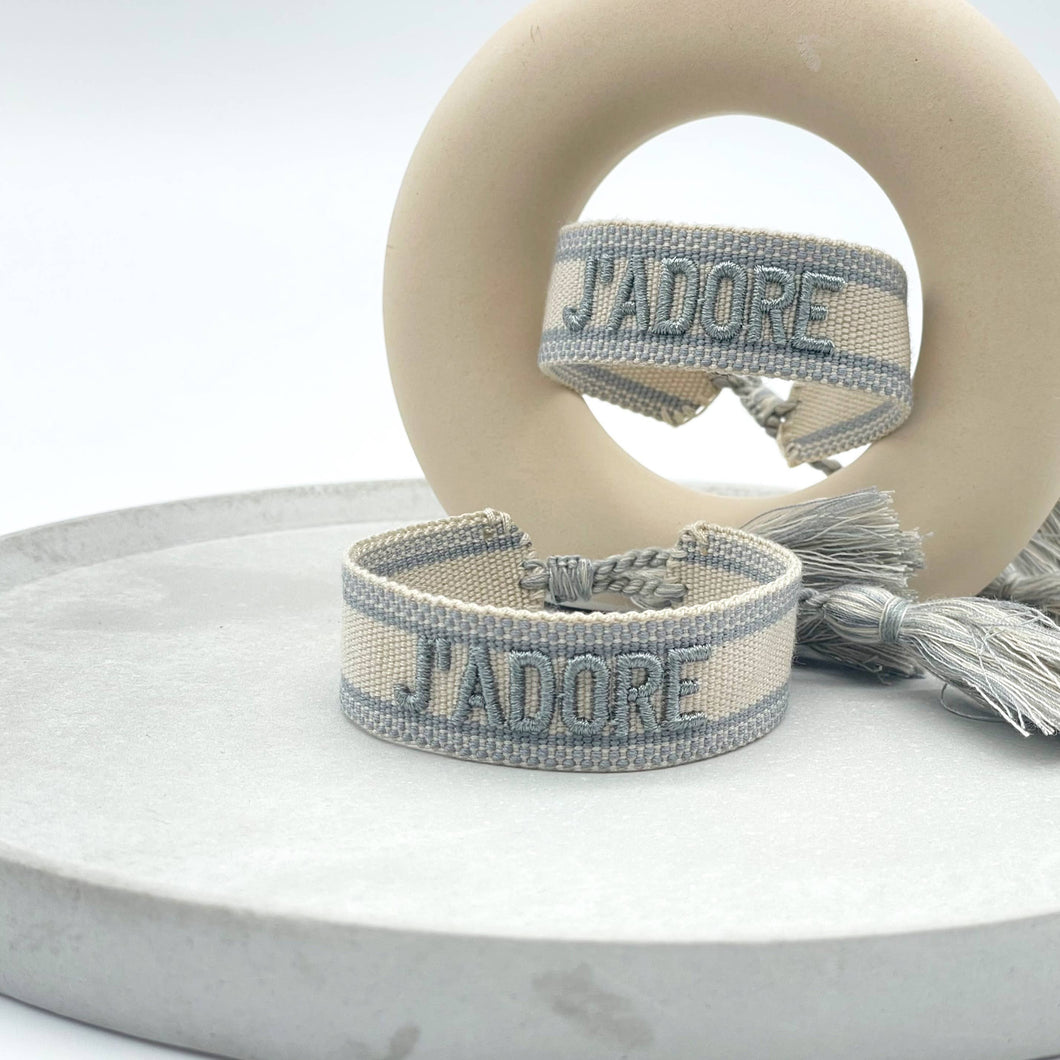 J'ADORE
