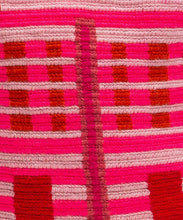 Lade das Bild in den Galerie-Viewer, Guanabana Crossbody Bag - Pink &amp; Red
