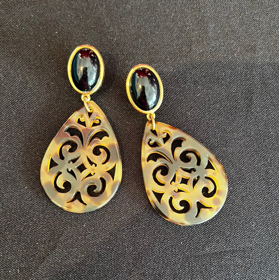 Cabochon mit Lasercut Anhänger - schwarz/braun